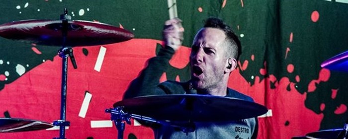 Chuck fala sobre música e novo álbum ao Houston Press: “Faremos isso ...